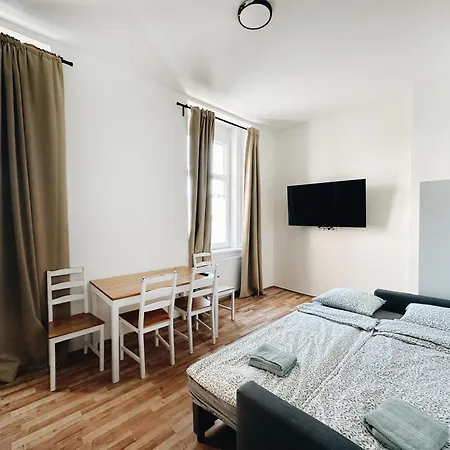 Crimson Charm Apartament Praga