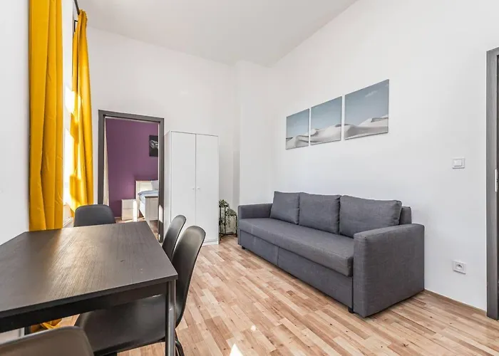 Apartmán Crimson Charm